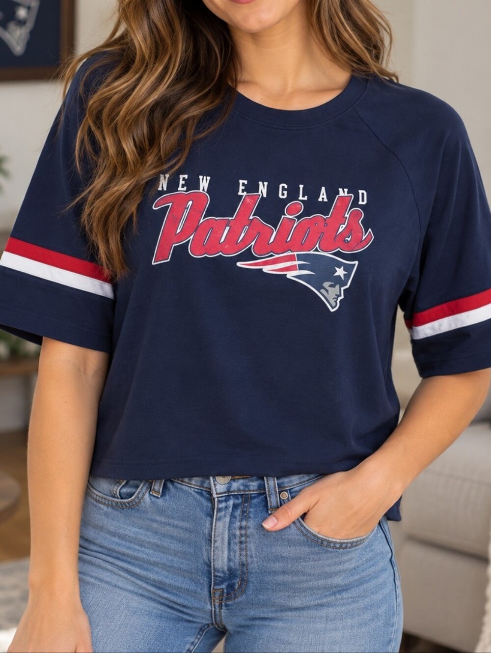 NWT New England Patriots NFL Juniors L 11/13 Raglan Graphic Tee #2